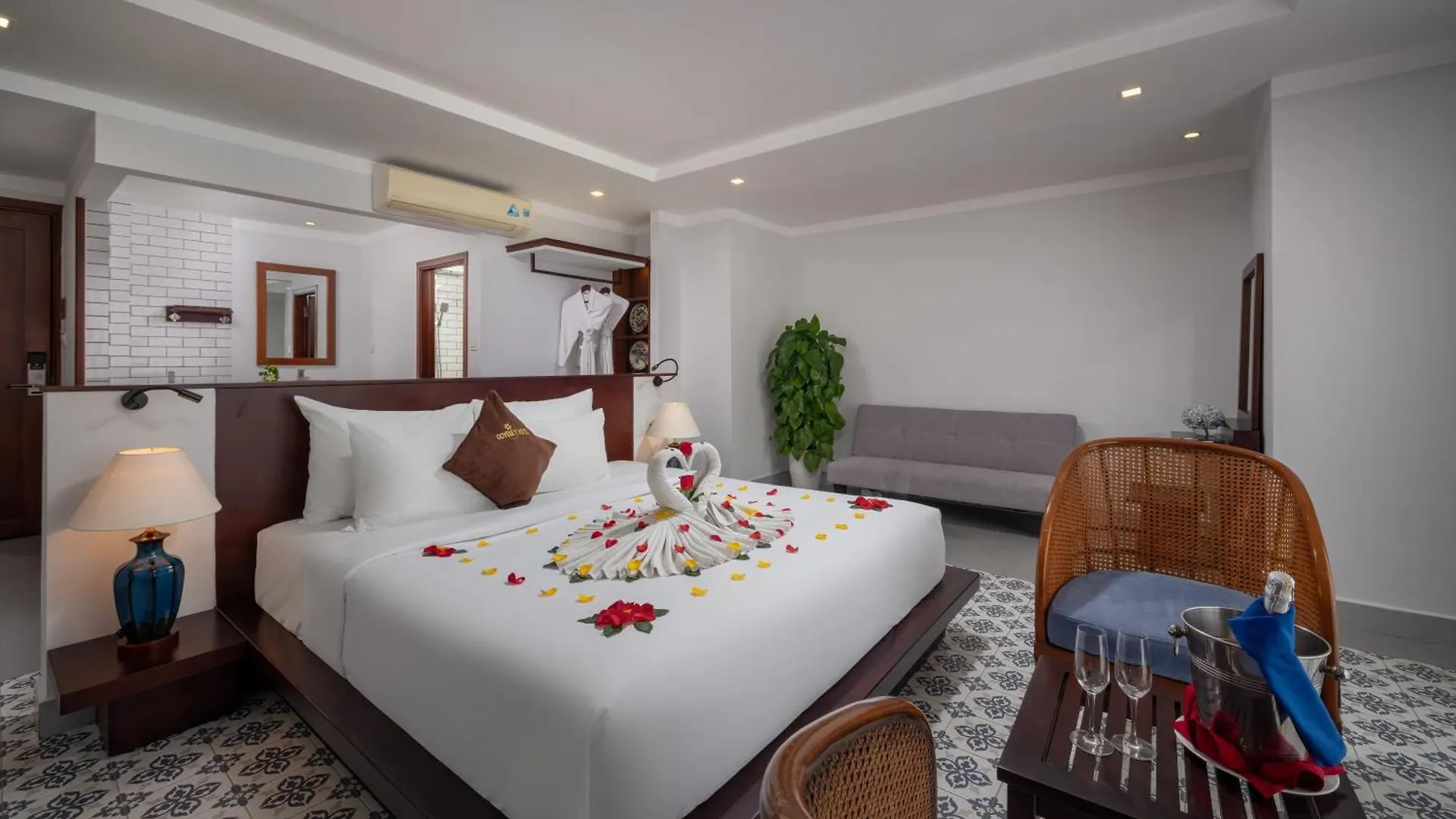 Hoi An Odyssey Hotel & Spa