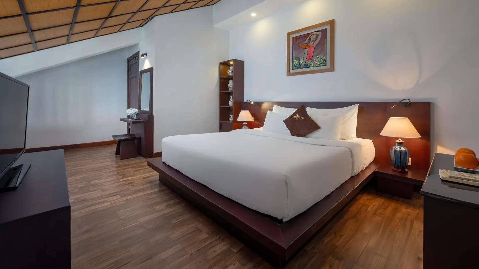 Hoi An Odyssey Hotel & Spa  Hoi An